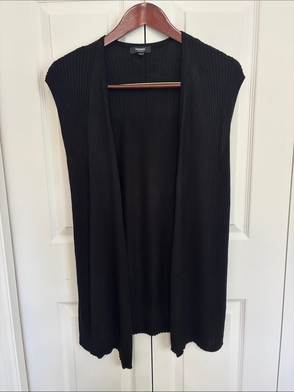 Premise Black Open-Front Ribbed Knit Vest